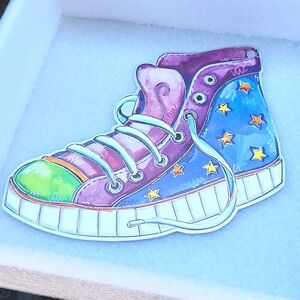 Large Sneaker Gift Tag
